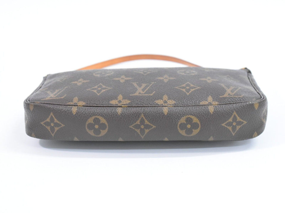 Louis Vuitton Pochette Accessoire  Canvas Clutch Bag