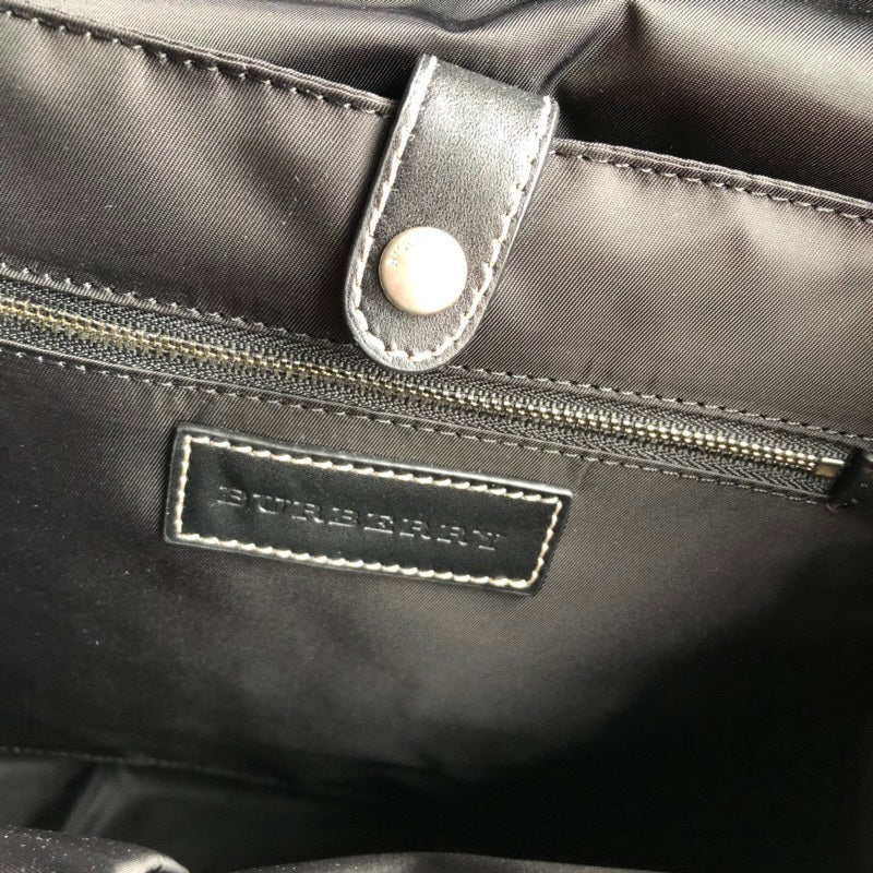 Burberry Bags - Bagsattire   339