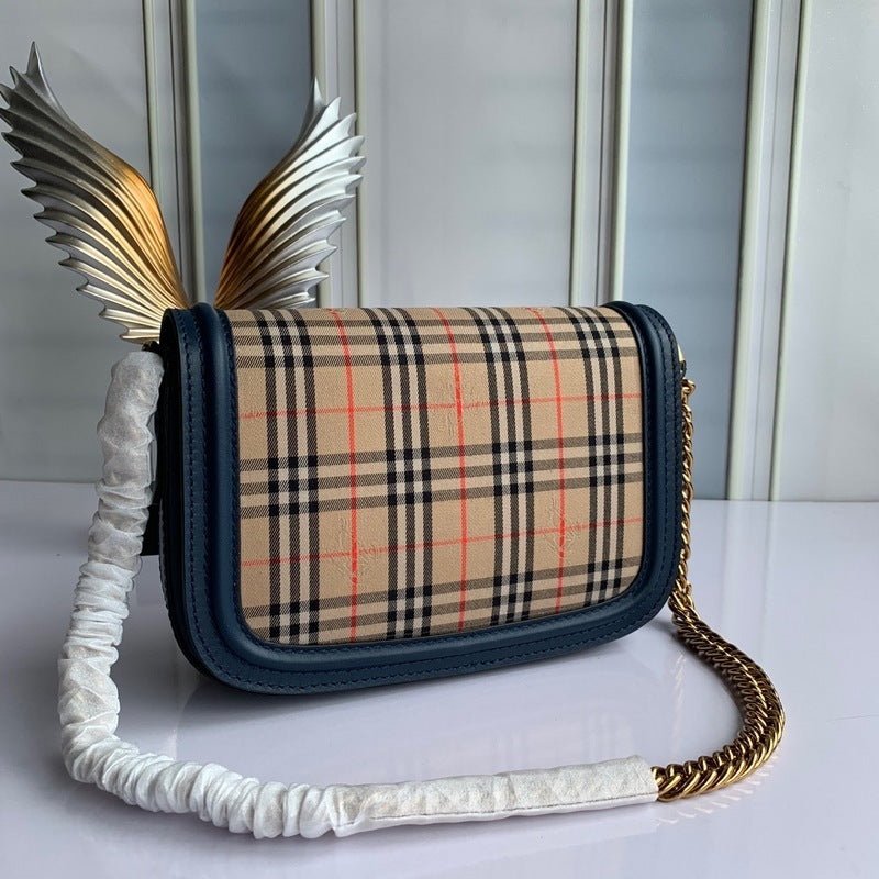 Burberry Bags - Bagsattire   756