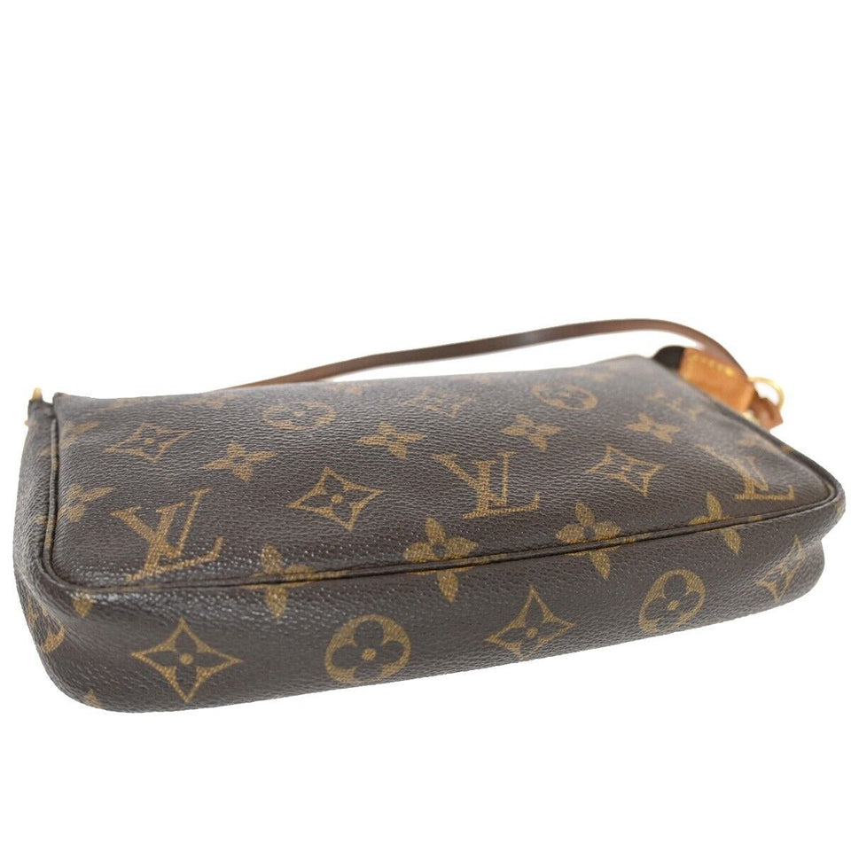 Louis Vuitton Pochette Accessoires  Canvas Clutch Bag