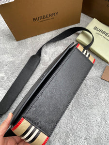 Burberry Bags - BG Bags - 907