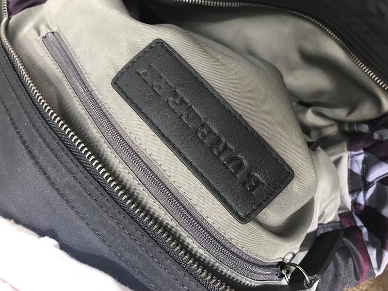 Burberry Bags - Bagsattire   377