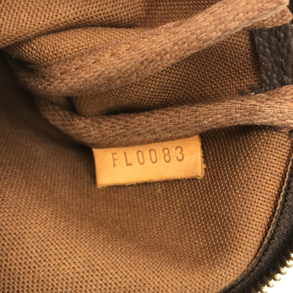 Louis Vuitton Pochette Accessoire  Canvas Clutch Bag