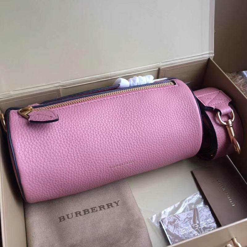 Burberry Bags - Bagsattire   455