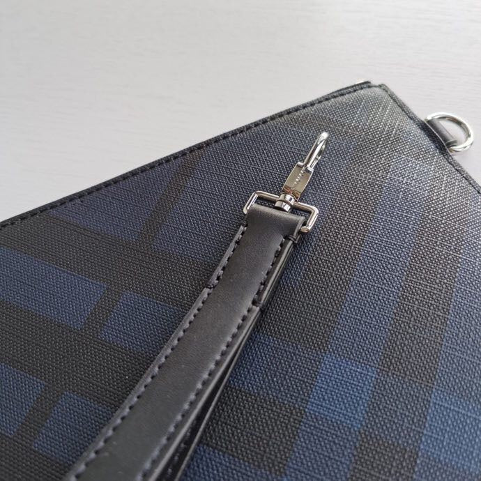 Burberry Bags - Bagsattire   199