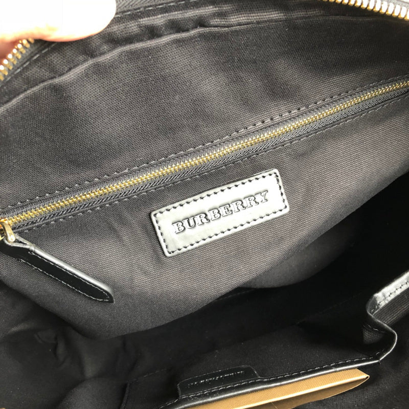 Burberry Bags - Bagsattire   531