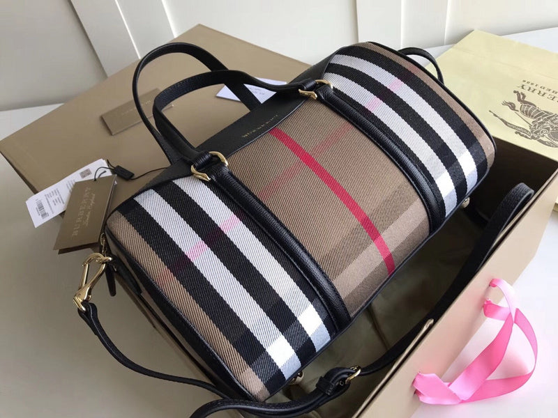 Burberry Bags - Bagsattire   229