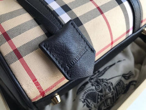 Burberry Bags - Bagsattire   280