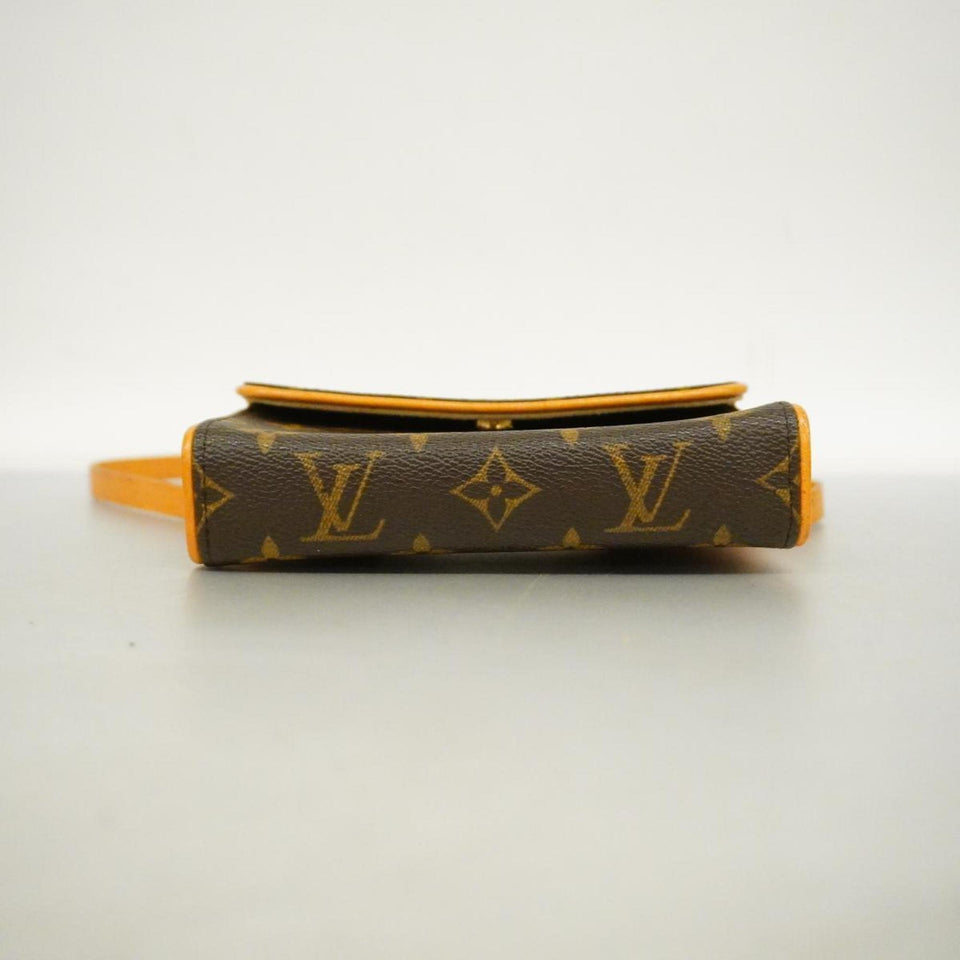 Louis Vuitton Pochette Florentine  Canvas Clutch Bag