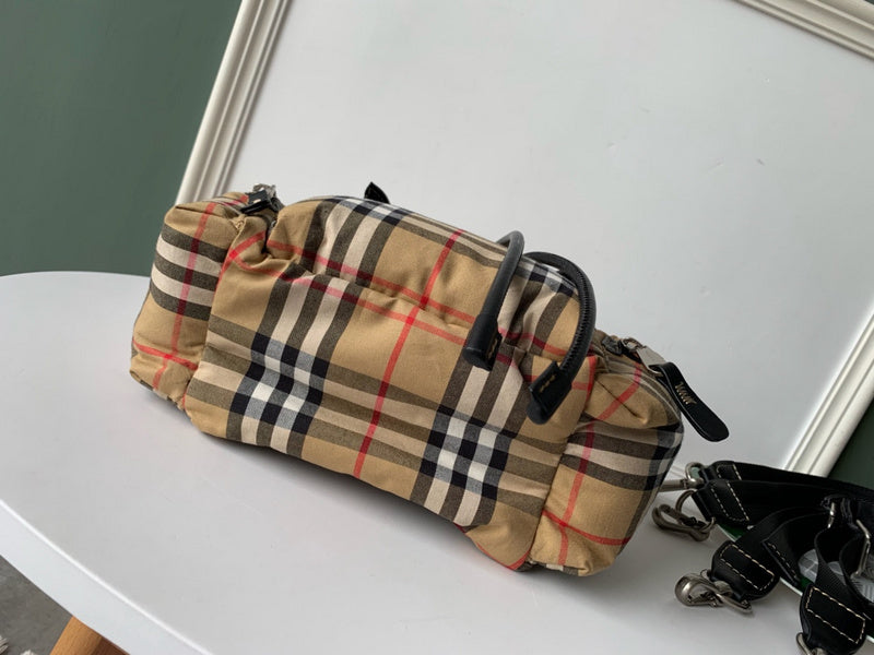 Burberry Bags - Bagsattire   691