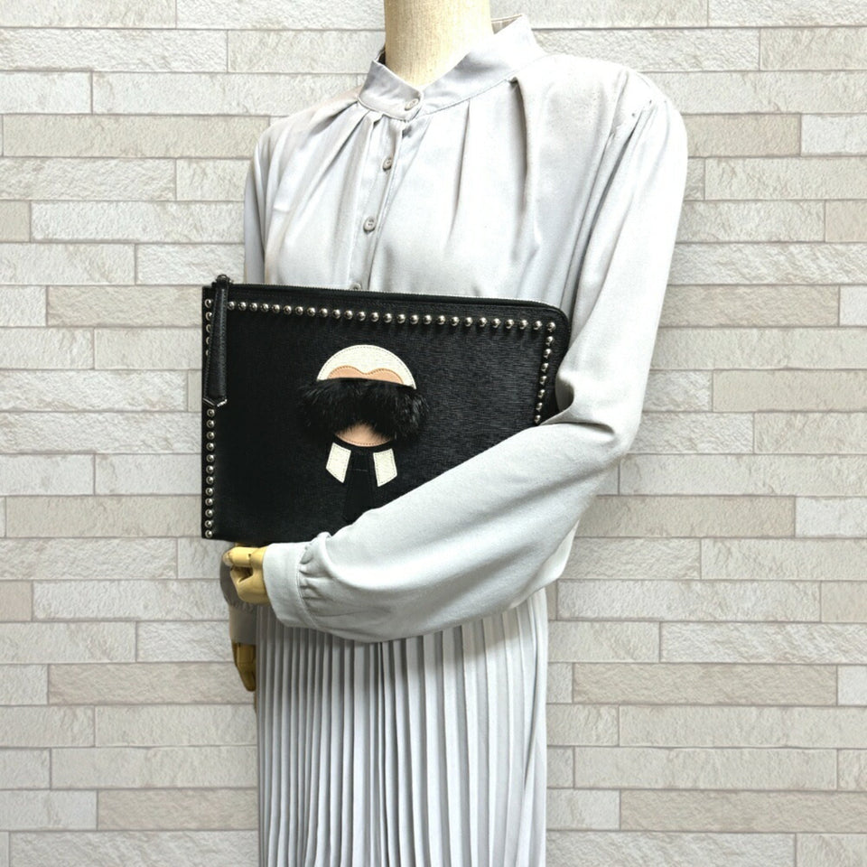 Fendi  Leather Clutch Bag (Pre-Owned)