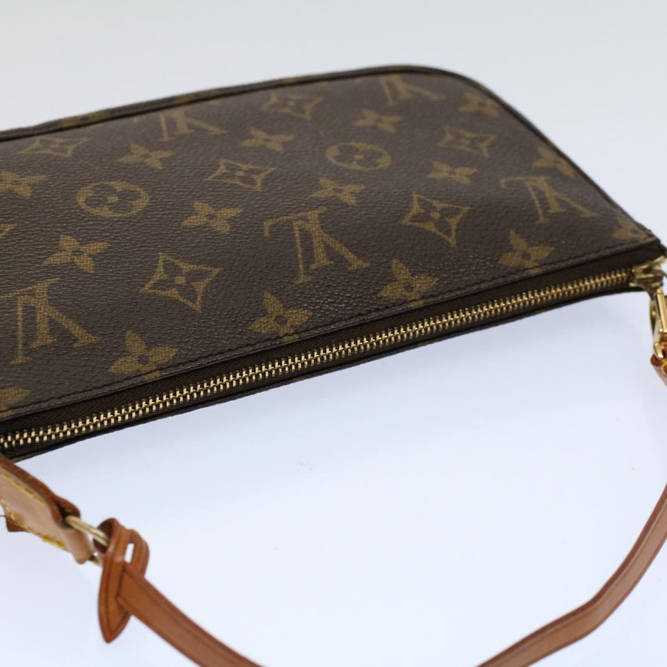 Louis Vuitton Pochette Accessoire  Canvas Clutch Bag
