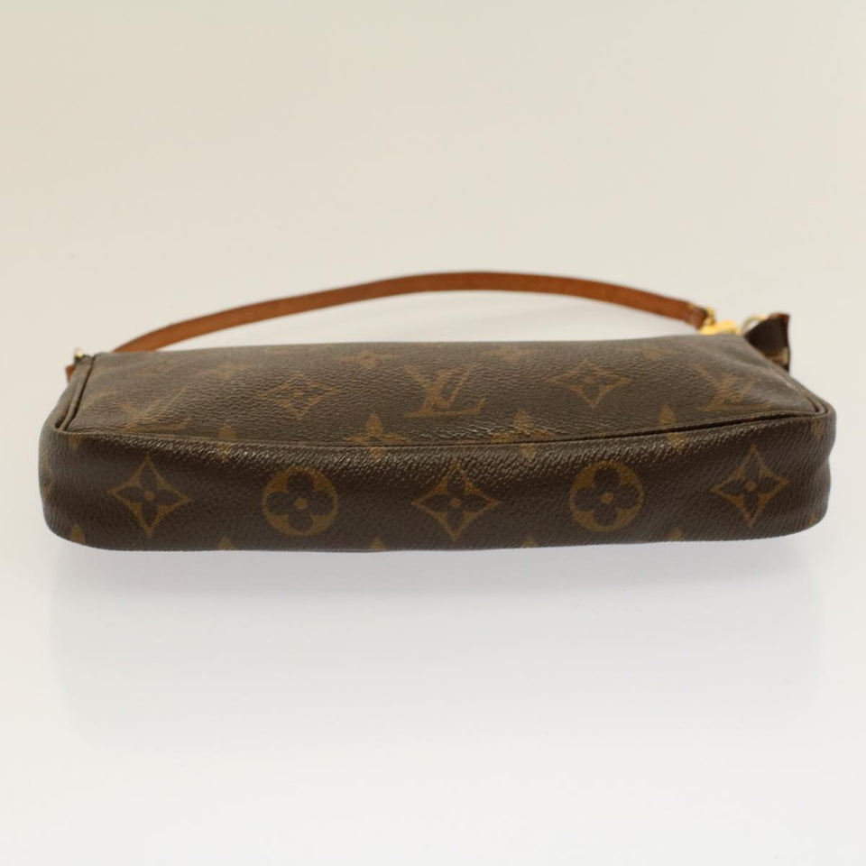 Louis Vuitton Pochette Accessoire  Canvas Clutch Bag
