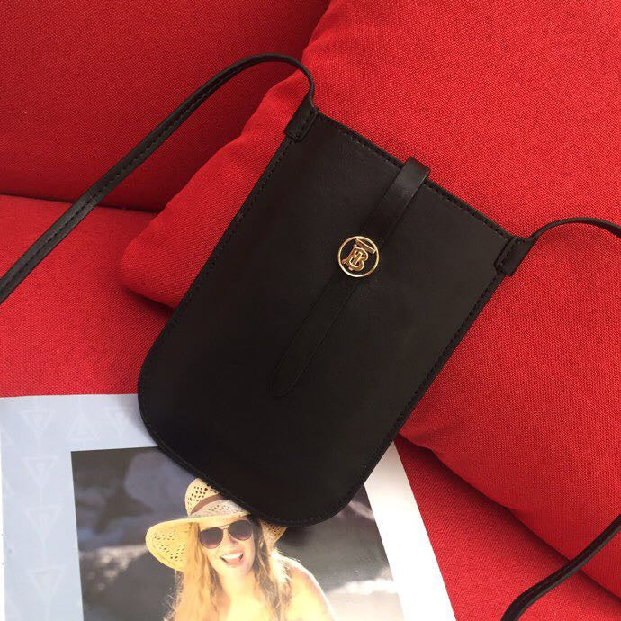 Burberry Bags - Bagsattire   185