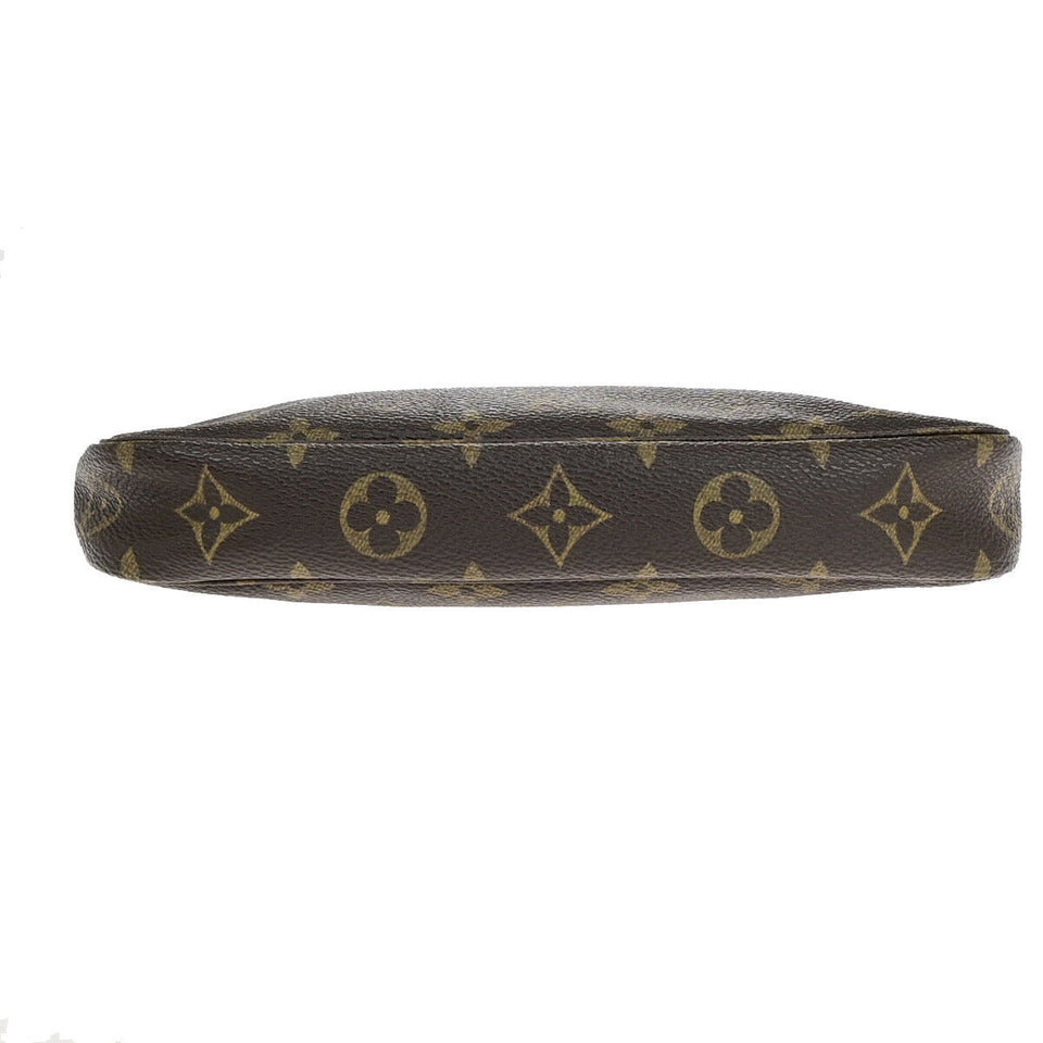 Louis Vuitton Pochette Accessoires  Canvas Clutch Bag