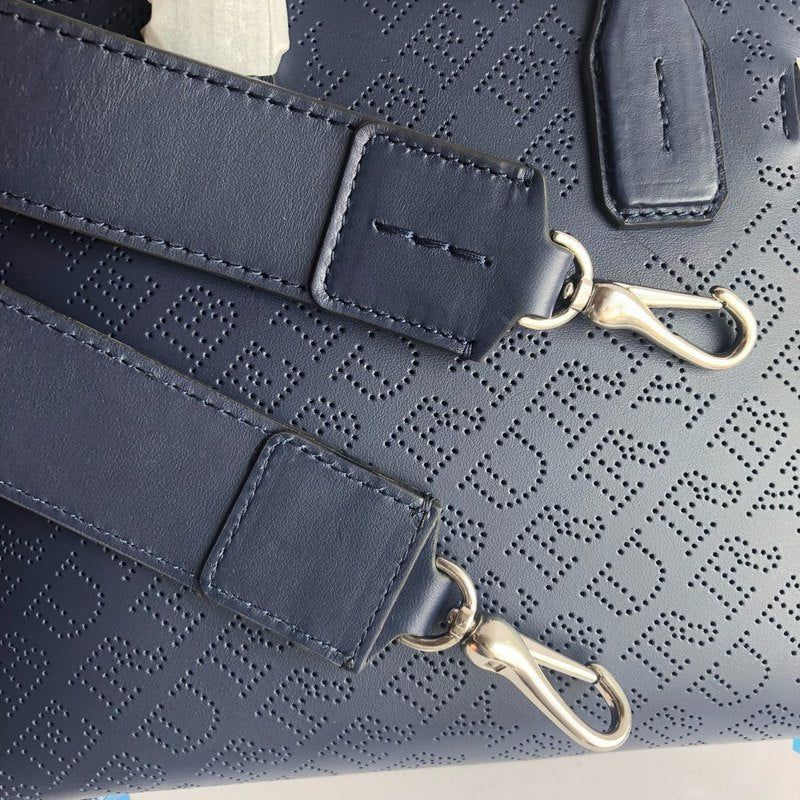 Burberry Bags - Bagsattire   639