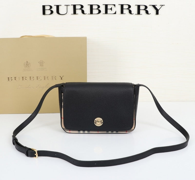 Burberry Bags - Bagsattire   147