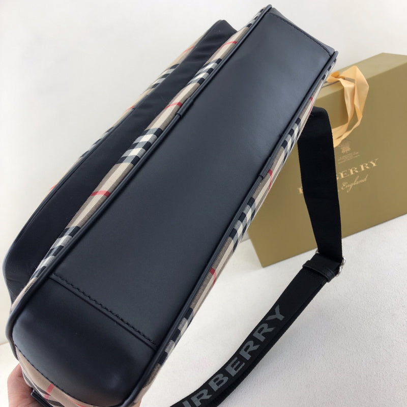 Burberry Bags - BG Bags - 943