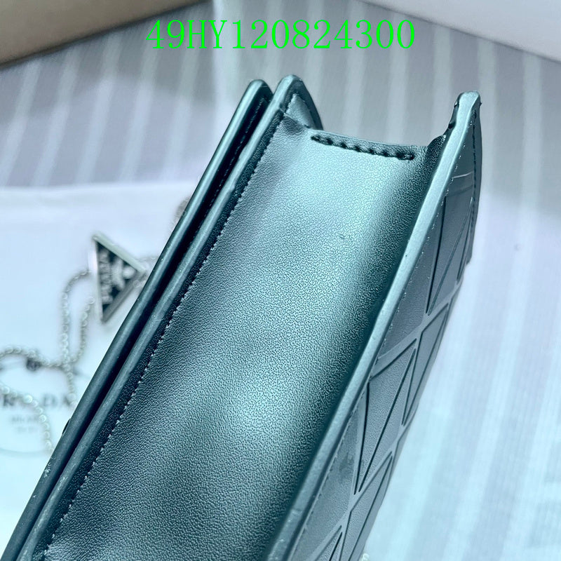 Prada Bags - The Barnes Bags  018