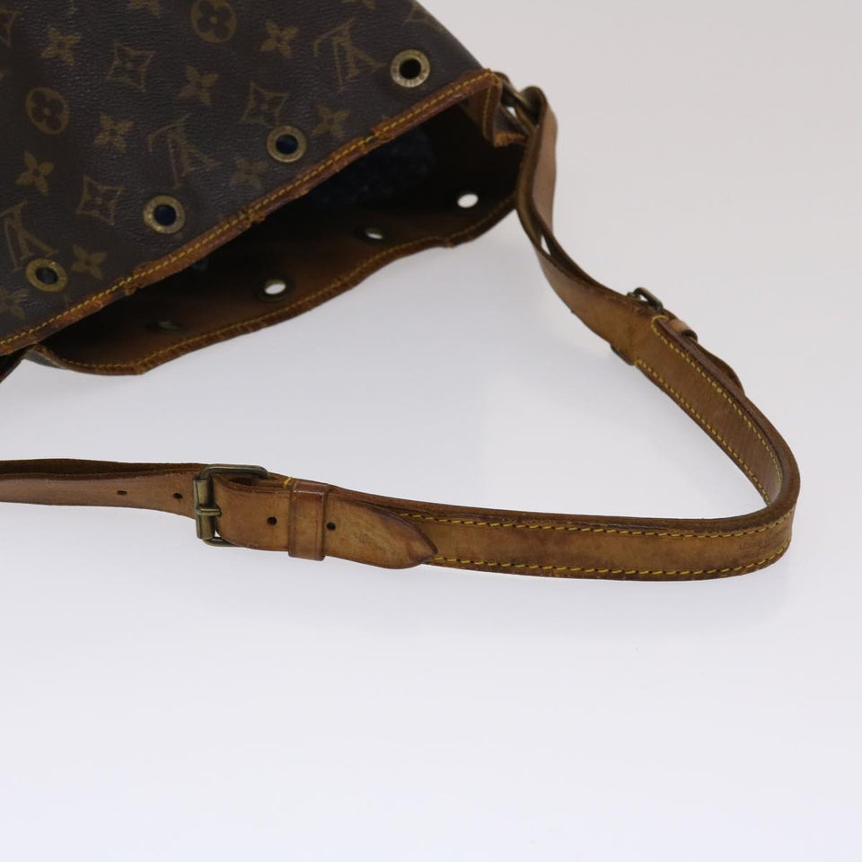 LOUIS VUITTON Monogram Petit Noe Shoulder Bag M42226 LV  48305