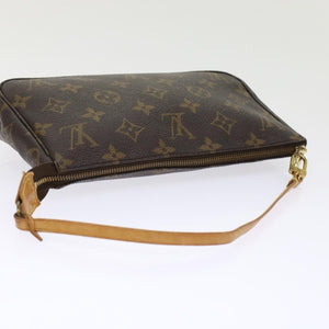 Louis Vuitton Pochette Accessoires  Canvas Clutch Bag