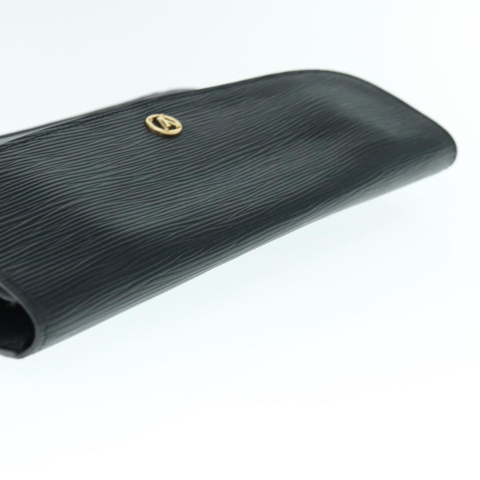 Louis Vuitton Montaigne  Leather Clutch Bag