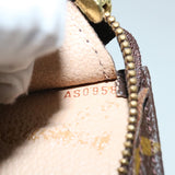 Louis Vuitton Pochette Accessoires  Canvas Clutch Bag