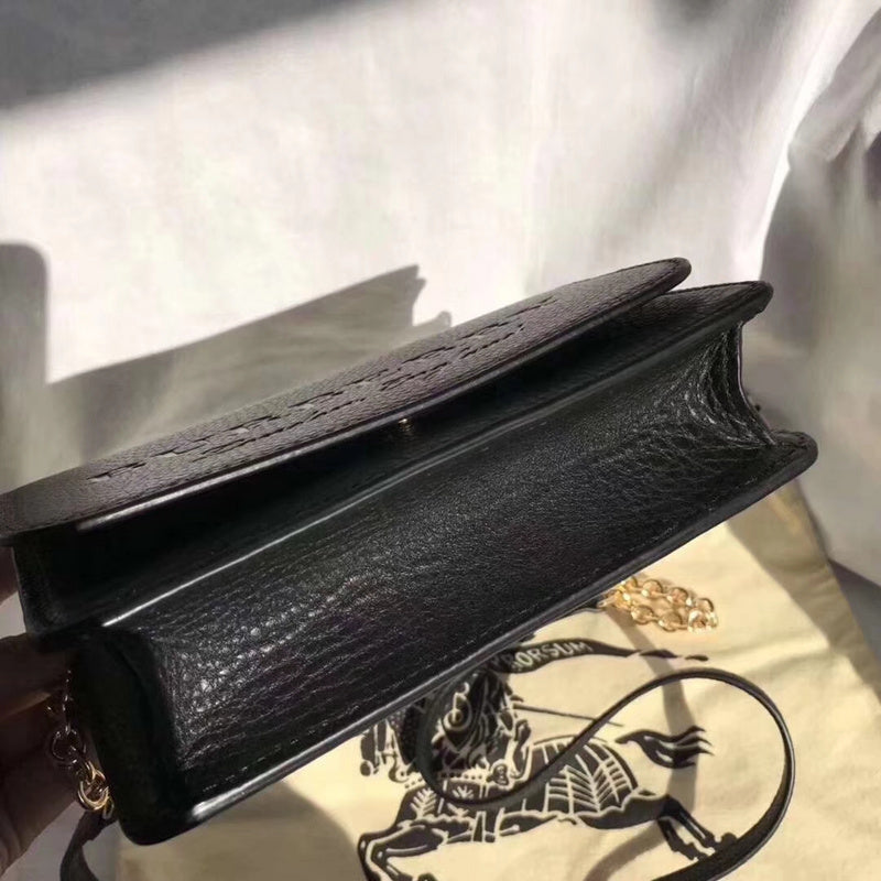 Burberry Bags - Bagsattire   270