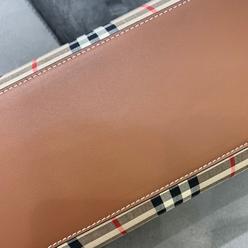 Burberry Bags - BG Bags - 005