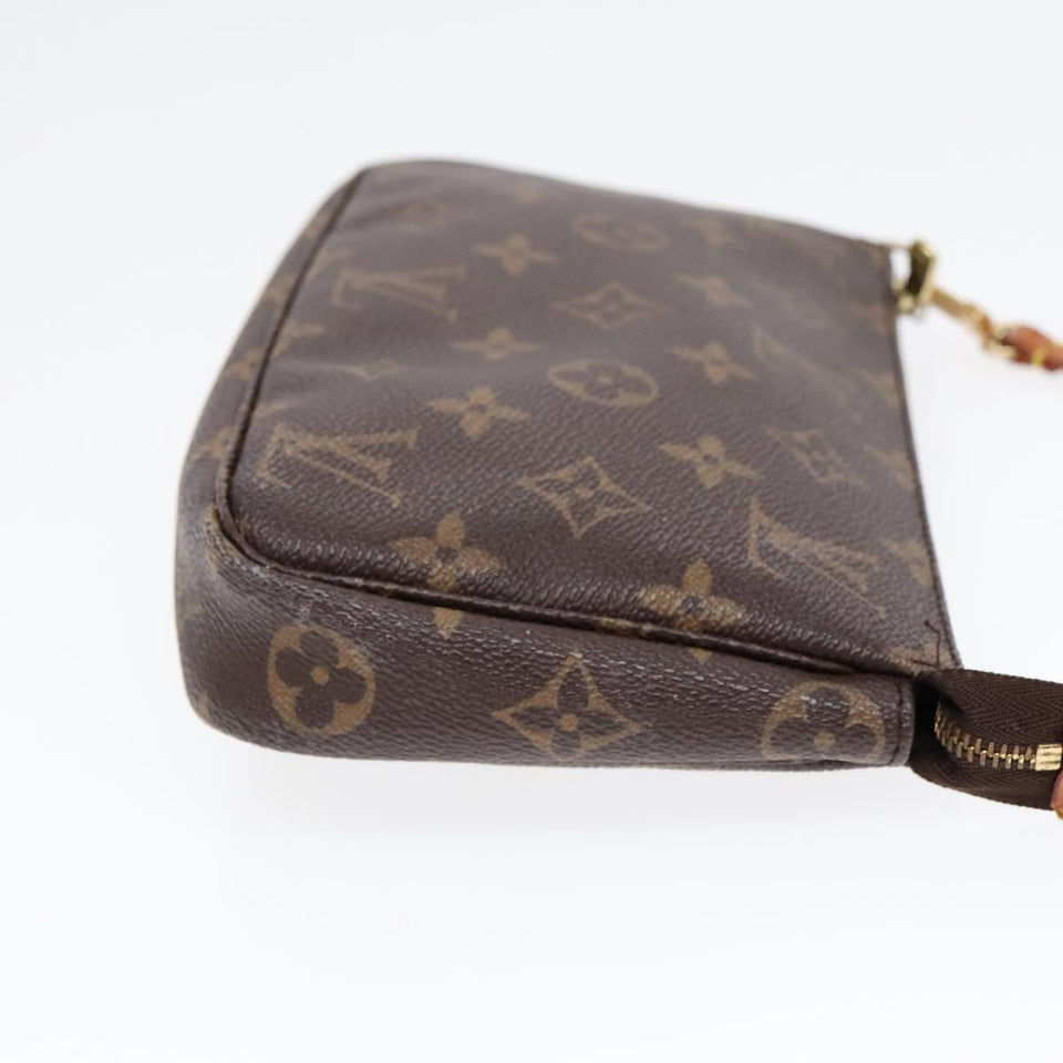 Louis Vuitton Pochette Accessoire  Canvas Clutch Bag