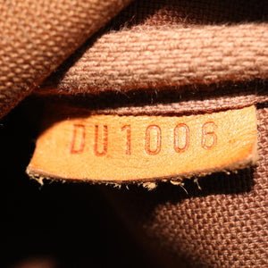 Louis Vuitton Mini Pochette Accessoires Clutch Bag