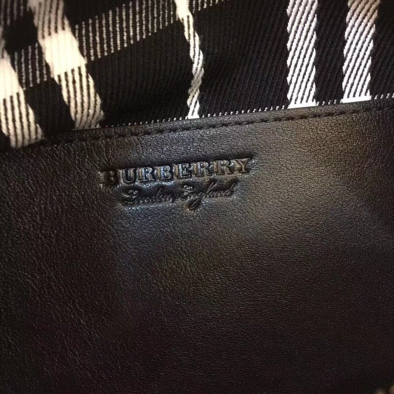 Burberry Bags - Bagsattire   414