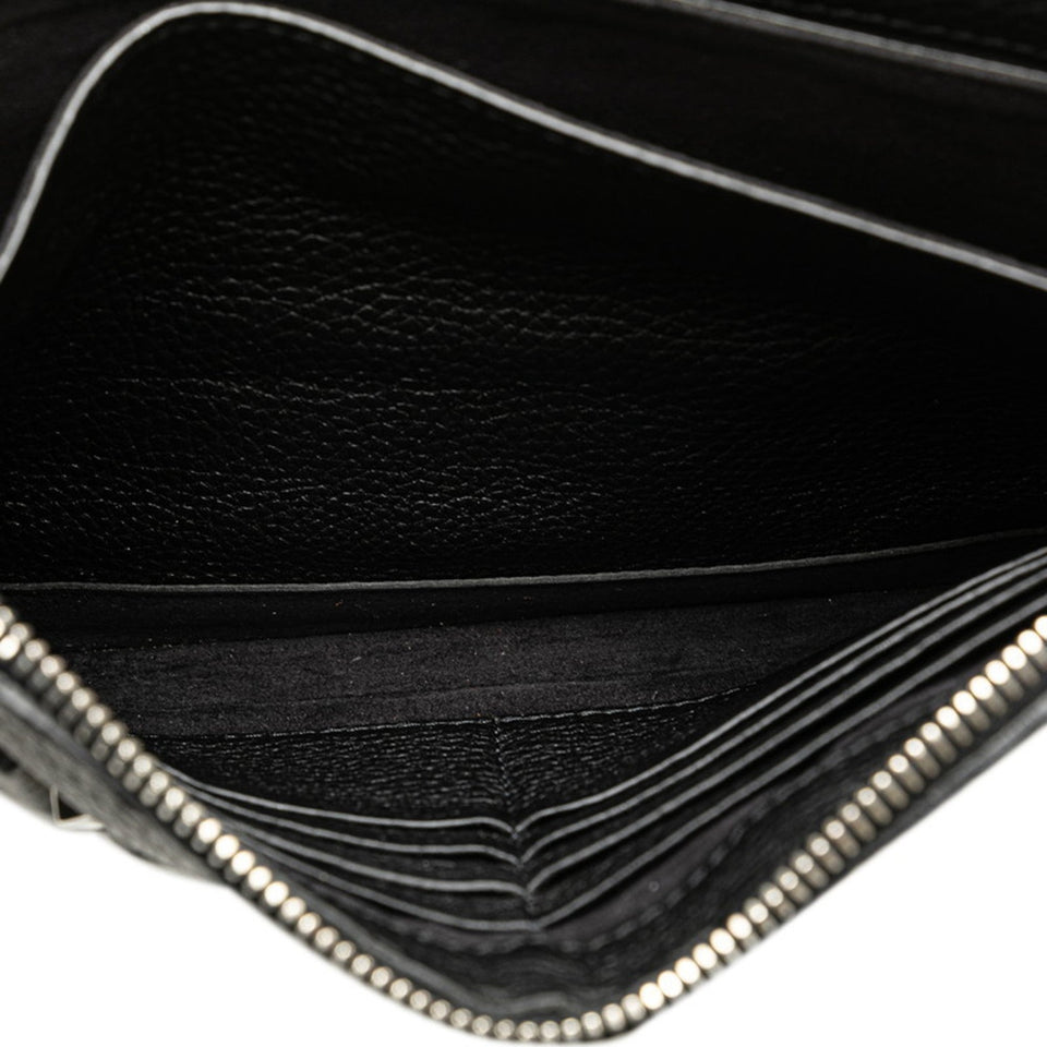 Fendi  Leather Clutch Bag (Pre-Owned)