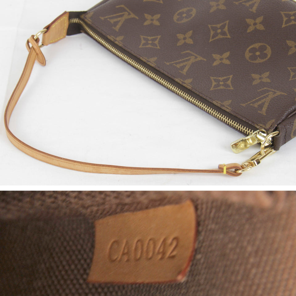 Louis Vuitton Pochette Accessoires  Canvas Clutch Bag