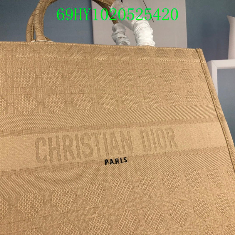 Christian Dior Bags Bags - The Tote   031
