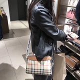 Burberry Bags - Bagsattire   218