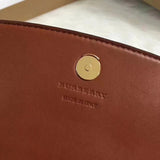 Burberry Bags - Bagsattire   265