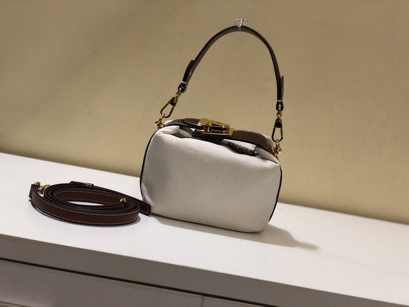 Burberry Bags - BG Bags - 979