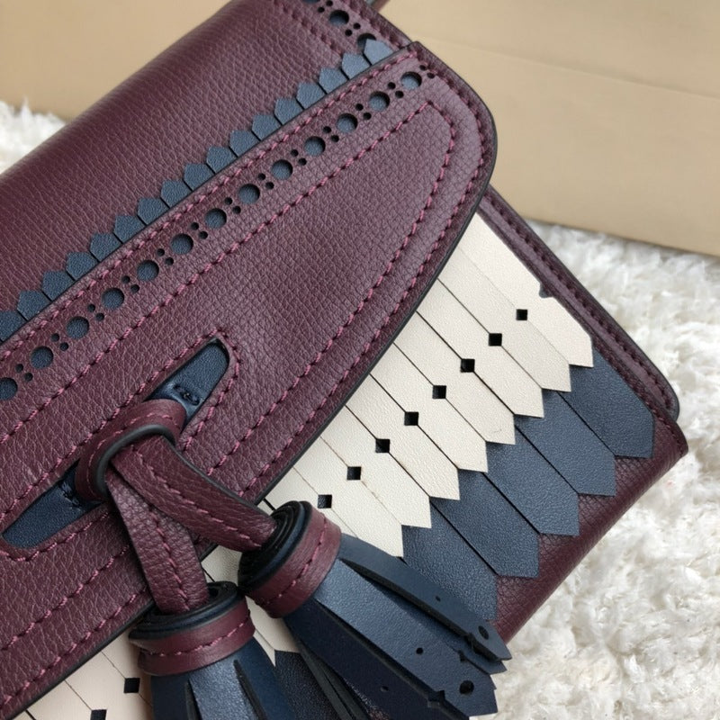 Burberry Bags - Bagsattire   409