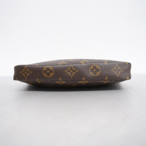 Louis Vuitton Pochette Accessoires  Canvas Clutch Bag