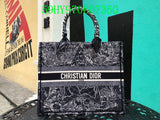 Christian Dior Bags Bags - The Tote   033