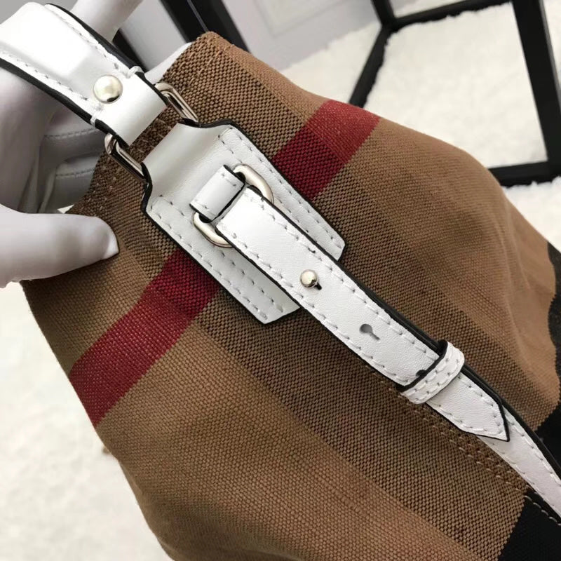 Burberry Bags - Bagsattire   426