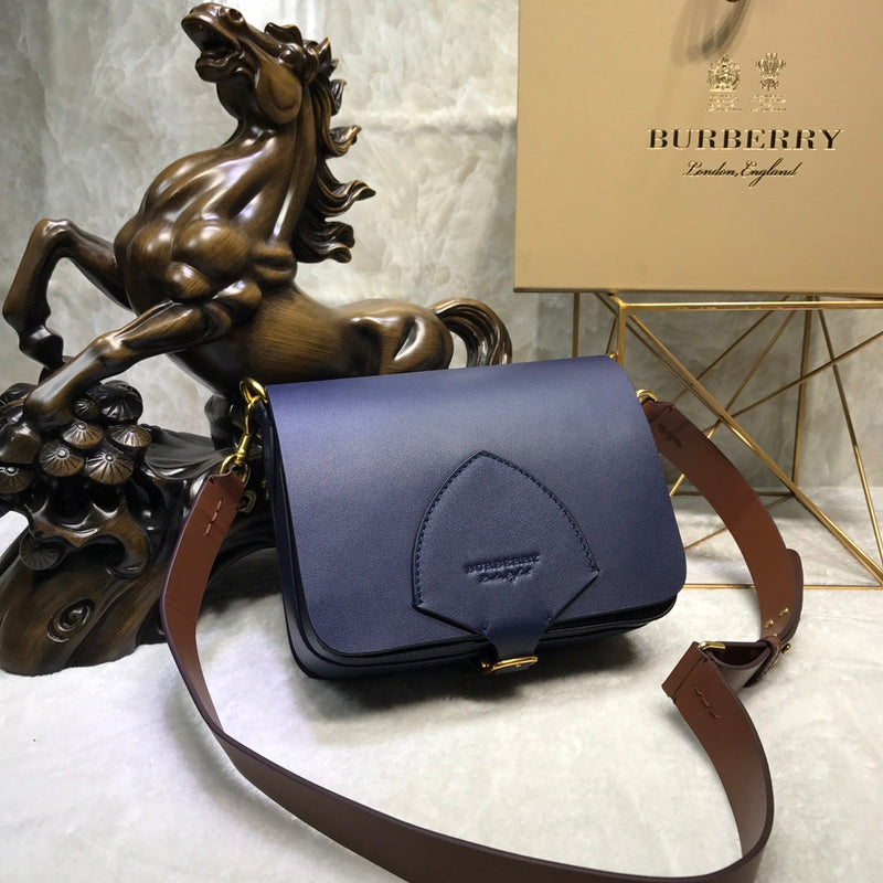 Burberry Bags - Bagsattire   257