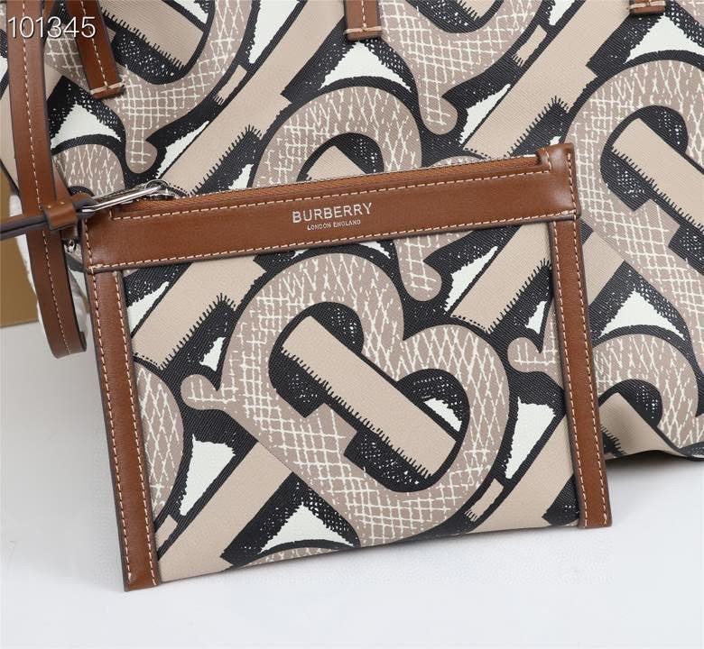 Burberry Bags - Bagsattire   182