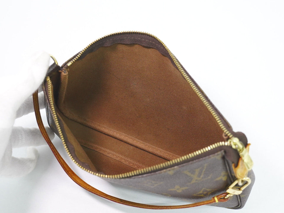 Louis Vuitton Pochette Accessoire Clutch Bag