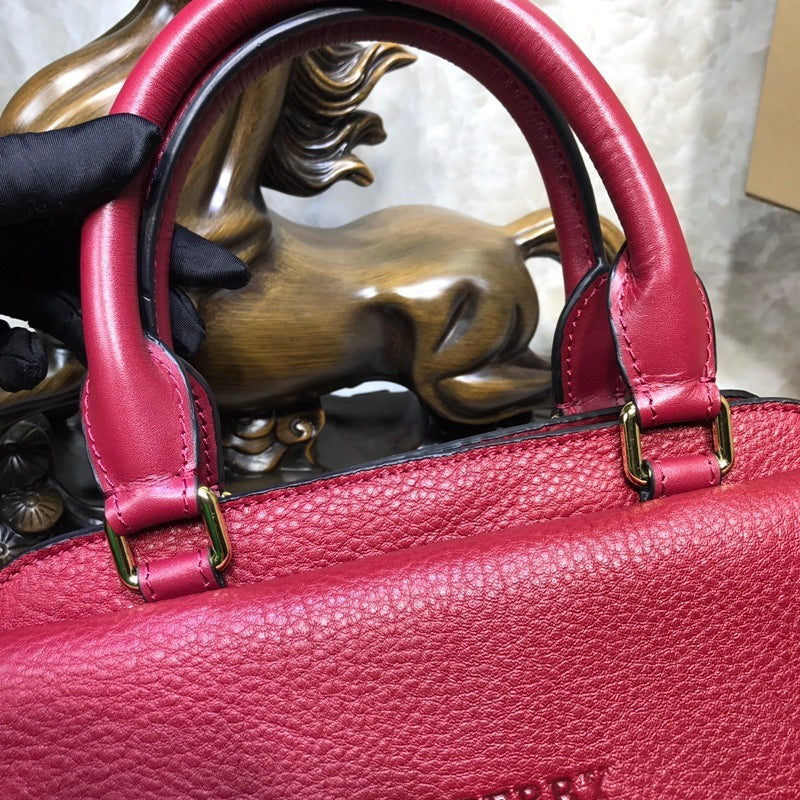 Burberry Bags - Bagsattire   410