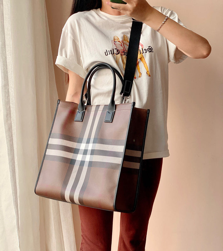 Burberry Bags - BG Bags - 501