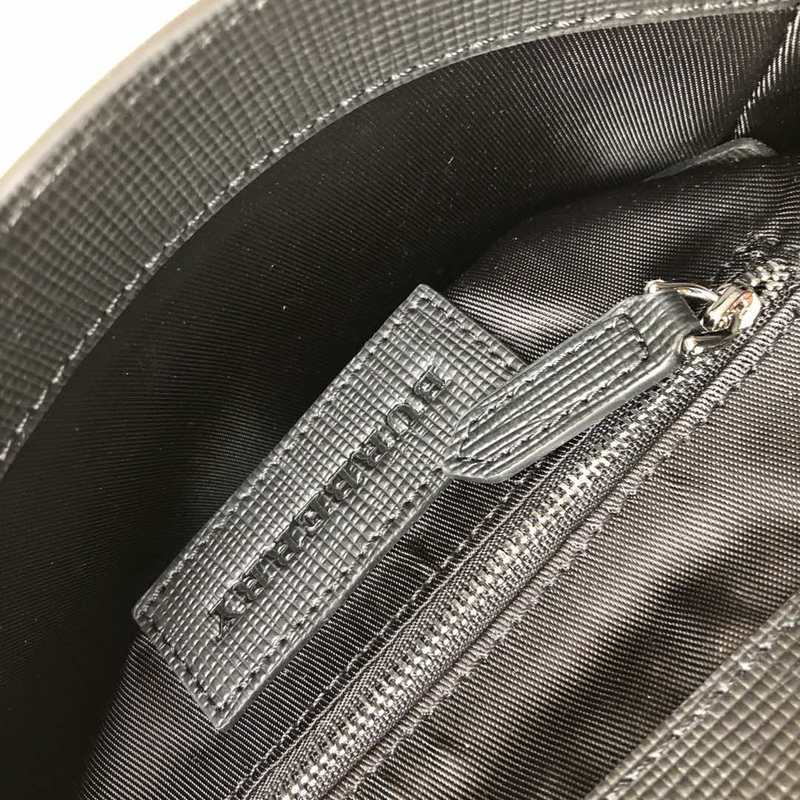 Burberry Bags - Bagsattire   386