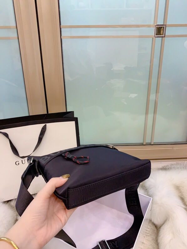 Burberry Bags - Bagsattire   215