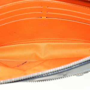Louis Vuitton Alpha  Synthetic Clutch Bag